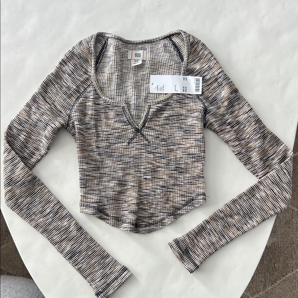 Urban Outfitters Tops - NWT UO Theo Notch Thermal Stripe Textured Pattern Crop Top Cream Black Small